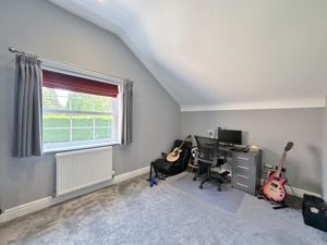 Photo 25- click for photo gallery